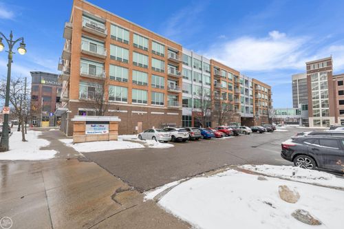 3670 Woodward Ave Unit 512 Avenue, Detroit, MI, 48201 | Card Image