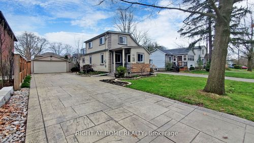 68 Eaglewood Blvd, Mississauga, ON, L5G1V4 | Card Image