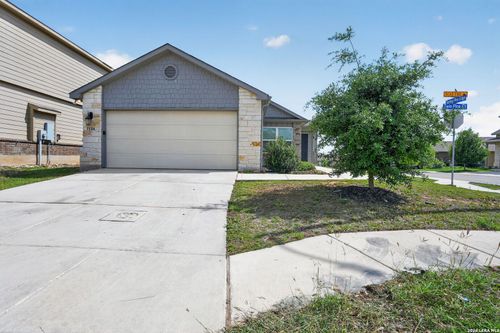 7504 Twin Pine Ct, Converse, TX, 78109-3486 | Card Image