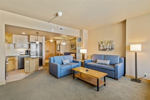 322-2300 Mount Werner Cir, Steamboat Springs, CO, 80487-9027 | Card Image