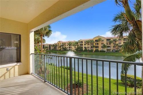 205-100 Uno Lago 205 Drive, Juno Beach, FL, 33408 | Card Image