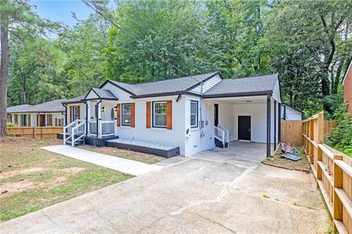 2545 Plantation Dr, East Point, GA, 30344-2223 | Card Image