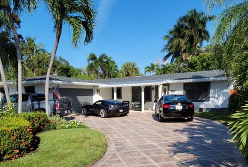 1745 Ne 36th St, Oakland Park, FL, 33334-5351 | Card Image