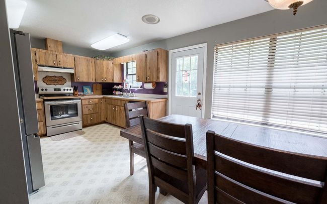 9172 Se 137 Th Blvd, House other with 3 bedrooms, 2 bathrooms and 1 parking in White Springs FL | Image 8