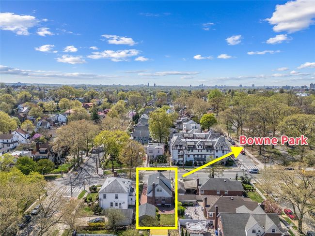 Bird's eye view featuring a residential view | Image 21