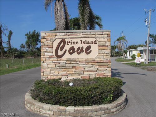 7187 Drum Dr, St. James City, FL, 33956-2727 | Card Image