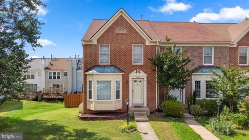 16812 Winston Ln, WOODBRIDGE, VA, 22191-5104 | Card Image