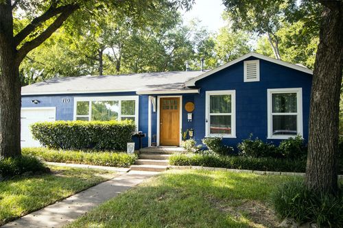 710 Cordell St, Denton, TX, 76201-2611 | Card Image