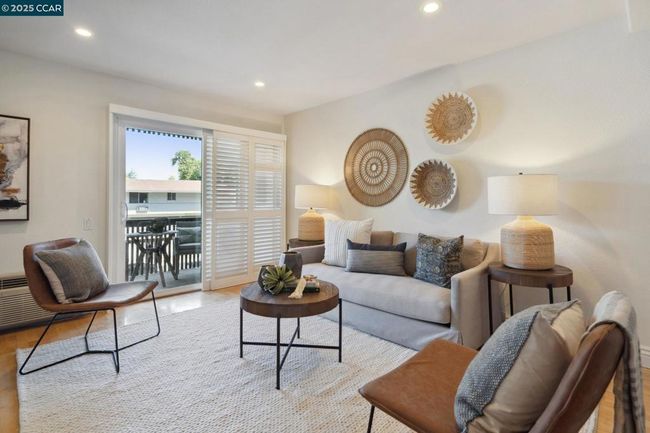 APT-109 - 155 Sharene Ln, Condo with 1 bedrooms, 1 bathrooms and 1 parking in Walnut Creek CA | Image 5