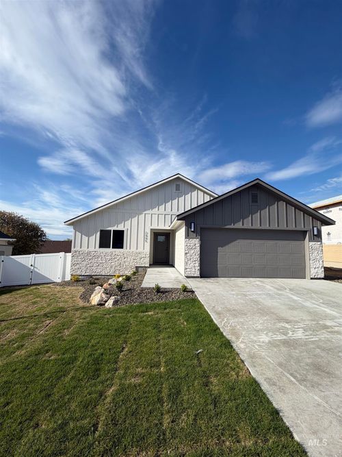 2805 Cypress Point Ave, Payette, ID, 83661-1059 | Card Image