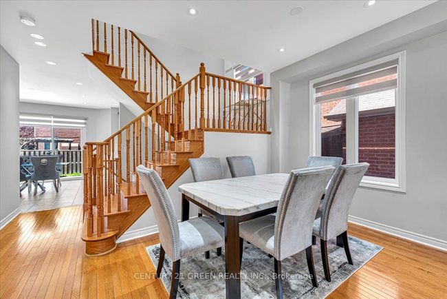 7 Accent Cir, House other with 6 bedrooms, 5 bathrooms and 4 parking in Brampton ON | Image 6