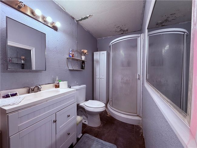 5742 Hidden Valley Loop, House other with 3 bedrooms, 2 bathrooms and null parking in Sandia TX | Image 13