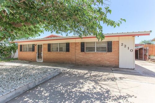 2210 Morrison Dr, Big Spring, TX, 79720-5223 | Card Image