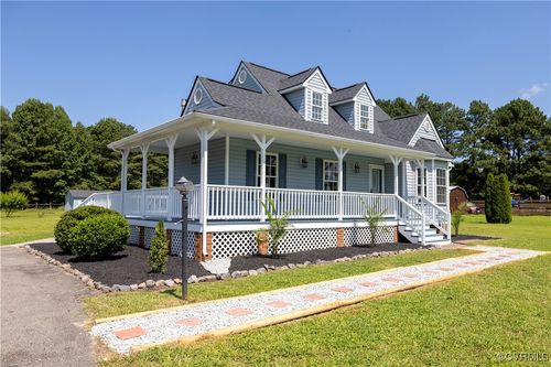 27000 Greenhead Dr, North Dinwiddie, VA, 23805-9712 | Card Image