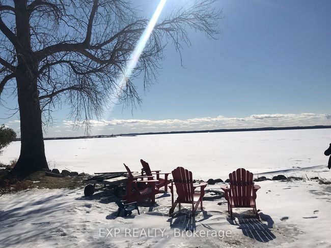 212 Cameron Cres, House other with 4 bedrooms, 3 bathrooms and 6 parking in Keswick ON | Image 7