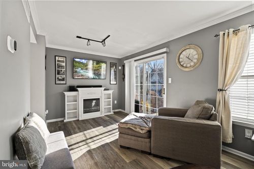 212 River Ct, Fieldsboro, NJ, 08505-1149 | Card Image