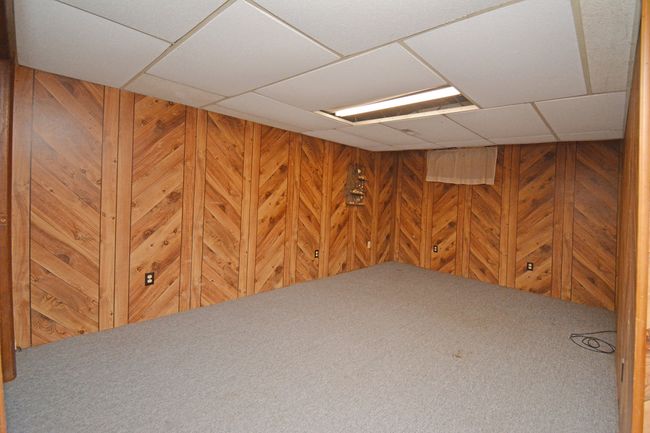 219 S Coolidge St, House other with 3 bedrooms, 2 bathrooms and 2 parking in Normal IL | Image 30