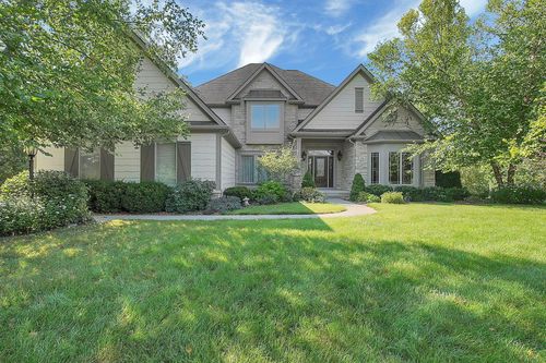 1551 Riverwood Ln, Powell, OH, 43065-6103 | Card Image