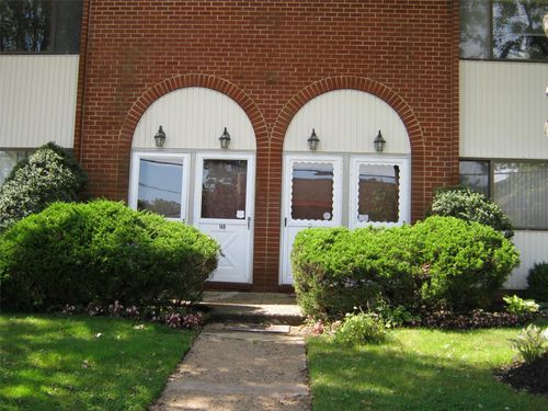 fl-2nd-739 Chestnut St, Cedarhurst, NY, 11516-2318 | Card Image