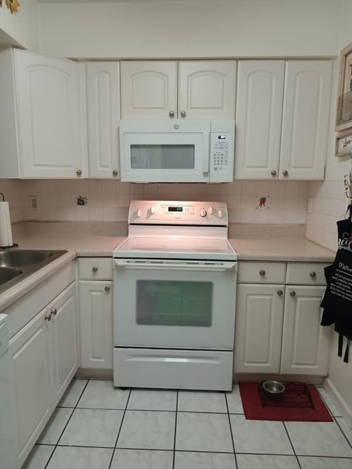 apt-407-7320 Lake Circle Dr, Margate, FL, 33063-4821 | Card Image