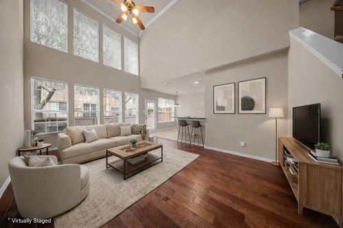 6505 Eagle Nest Dr, Garland, TX, 75044-3831 | Card Image