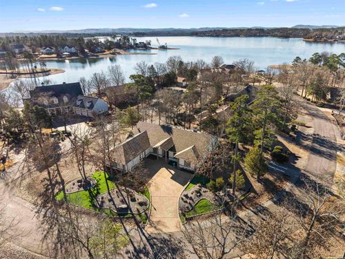 7 Resplandor Loop, Hot Springs Village, AR, 71909-7716 | Card Image