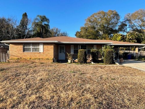 698 Roanoke St, DUNEDIN, FL, 34698-8421 | Card Image