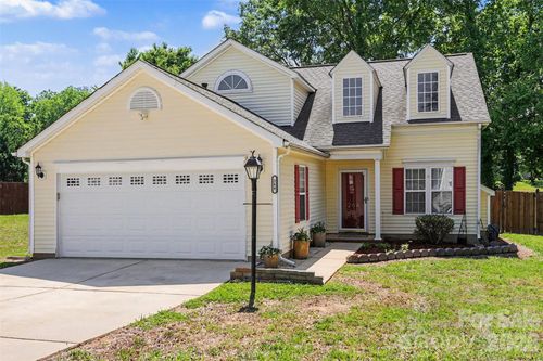 264 Brookstone Dr, Mount Holly, NC, 28120-2812 | Card Image