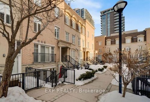 610-38 Western Battery Rd, Toronto, ON, M6K3N9 | Card Image