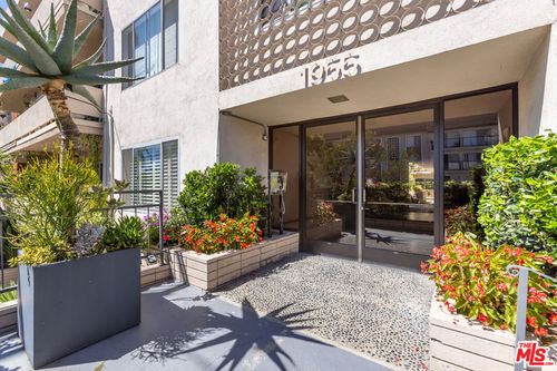 2-1955 Tamarind Avenue, Los Angeles, CA, 90068 | Card Image