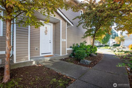unit-c-1975 Garry Oaks Ave, Dupont, WA, 98327-6704 | Card Image