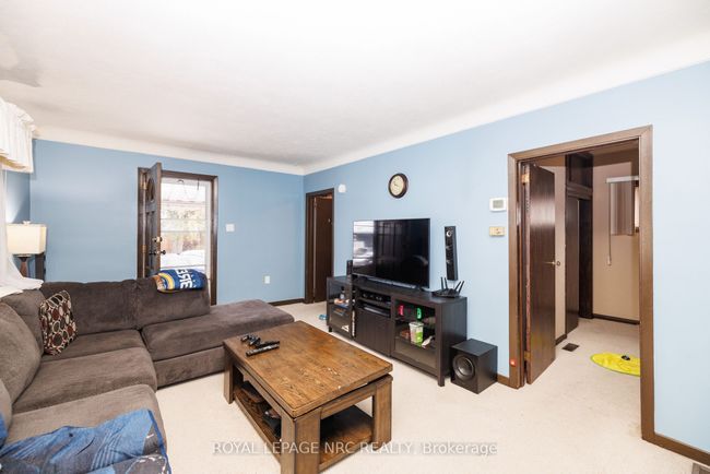10 Fairburn Ave, House other with 2 bedrooms, 2 bathrooms and 3 parking in Saint Catharines ON | Image 6