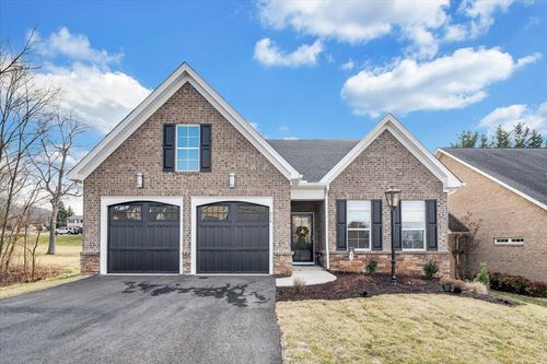 216 Stonecreek Way, Roanoke, VA, 24019-8679 | Card Image