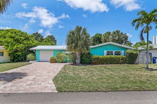 1130 Island Rd, Riviera Beach, FL, 33404-4708 | Card Image