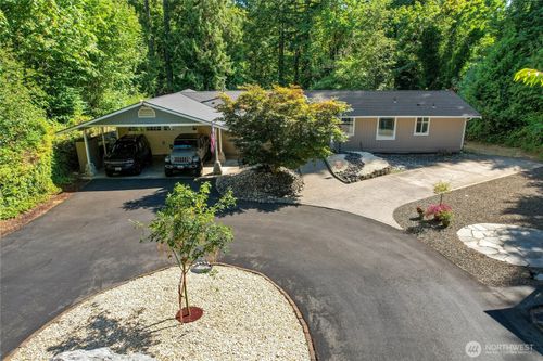 501 Nw Vanishing Way, Bremerton, WA, 98311-2440 | Card Image