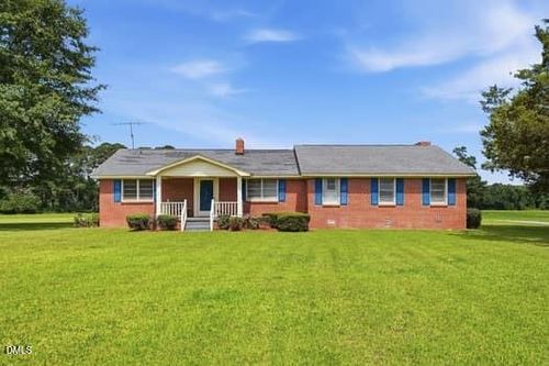 30 Boykin Rd, Clinton, NC, 28328-7570 | Card Image