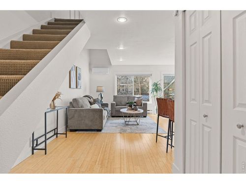 apt-e-827 Maxwell Ave, Boulder, CO, 80304-3948 | Card Image