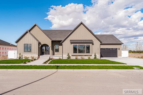 1667 Palm Springs Dr, Idaho Falls, ID, 83404-5131 | Card Image