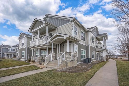 apt-102-11751 S Roundtree St, Olathe, KS, 66061-9949 | Card Image