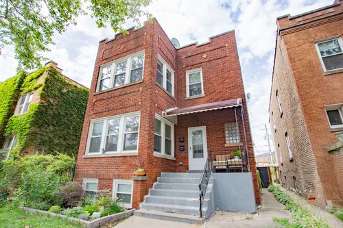 2-2906 N Harding Ave, Chicago, IL, 60618-7216 | Card Image