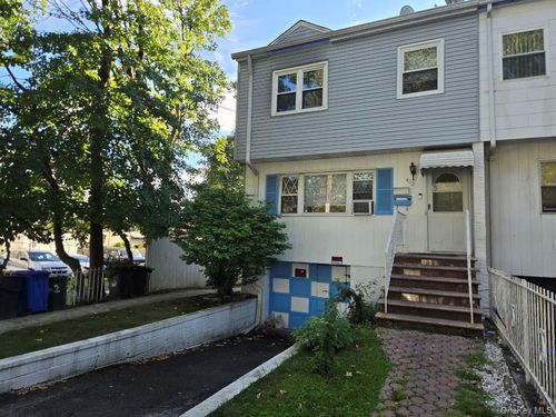 462 S 3rd Ave, Mount Vernon, NY, 10550-4508 | Card Image