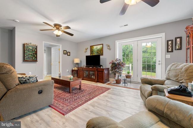 328 W Bay Front Rd, House other with 4 bedrooms, 3 bathrooms and null parking in LOTHIAN MD | Image 27