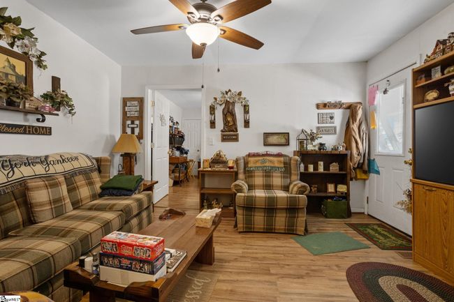 498 Pearson Rd, House other with 6 bedrooms, 4 bathrooms and 2 parking in Greer SC | Image 22