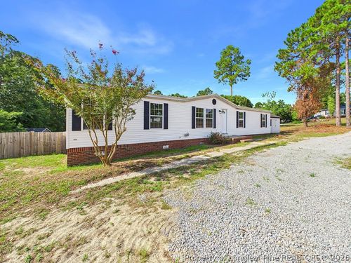 142 Castle Wood, Sanford, NC, 27332-1130 | Card Image