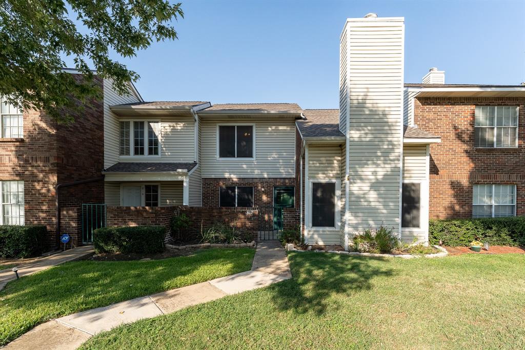 Creekside Dr, Lewisville, TX 75067