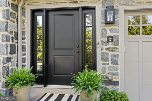 12 Overlea Way, ERDENHEIM, PA, 19038-8241 | Card Image