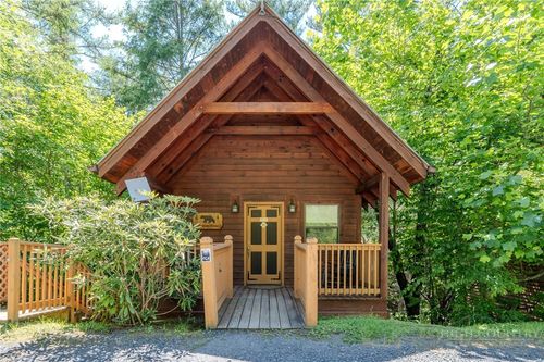 49 Creekside Loop, Spruce Pine, NC, 28777 | Card Image