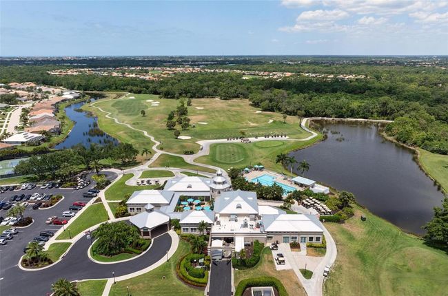 Pelican Pointe Golf & Country Club | Image 44