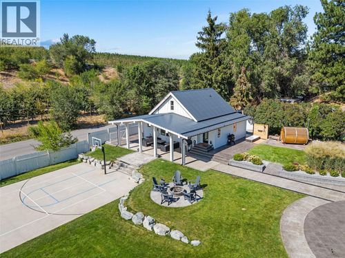 1456 Latta Rd, Kelowna, BC, V1P1B4 | Card Image