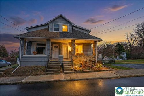 309 Delong Ave, EMMAUS, PA, 18049-3509 | Card Image